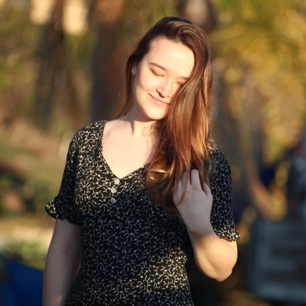 Meet your Posher, Lilia